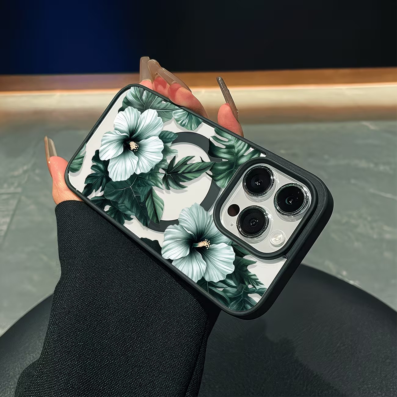 Green Floral Print Phone Case  - đánh giá và giá Apple Iphone 15